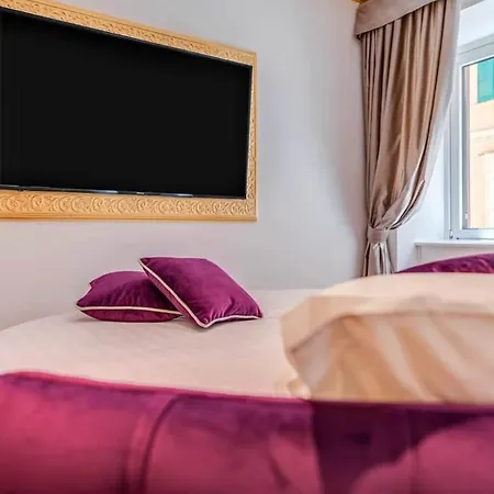 Apartment Le Case Al Vaticano Con Jacuzzi 3 Case Indipendenti