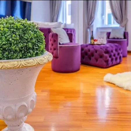 Apartment Le Case Al Vaticano Con Jacuzzi 3 Case Indipendenti Rom