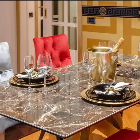 Apartment Le Case Al Vaticano Con Jacuzzi 3 Case Indipendenti Rom