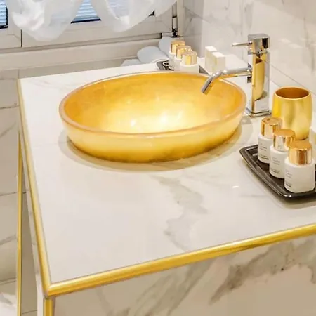 Apartment Le Case Al Vaticano Con Jacuzzi 3 Case Indipendenti Rom
