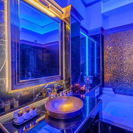 Le Case Al Vaticano Con Jacuzzi 3 Case Indipendenti Apartment
